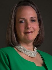Headshot of Suzanne Healy