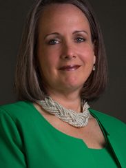 Headshot of Suzanne Healy